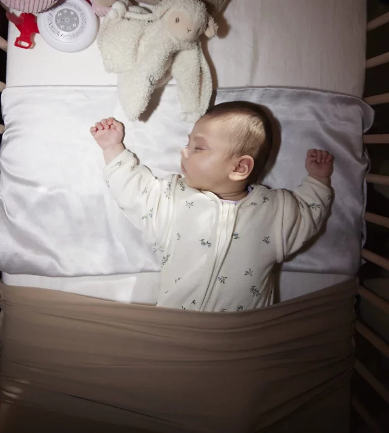 Der Schlafrhythmus eines neugeborenen Babys